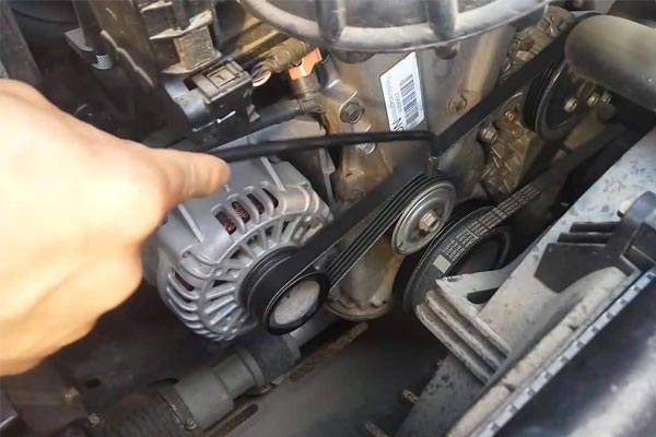 沿滩转速传感器的工作原理是什么？